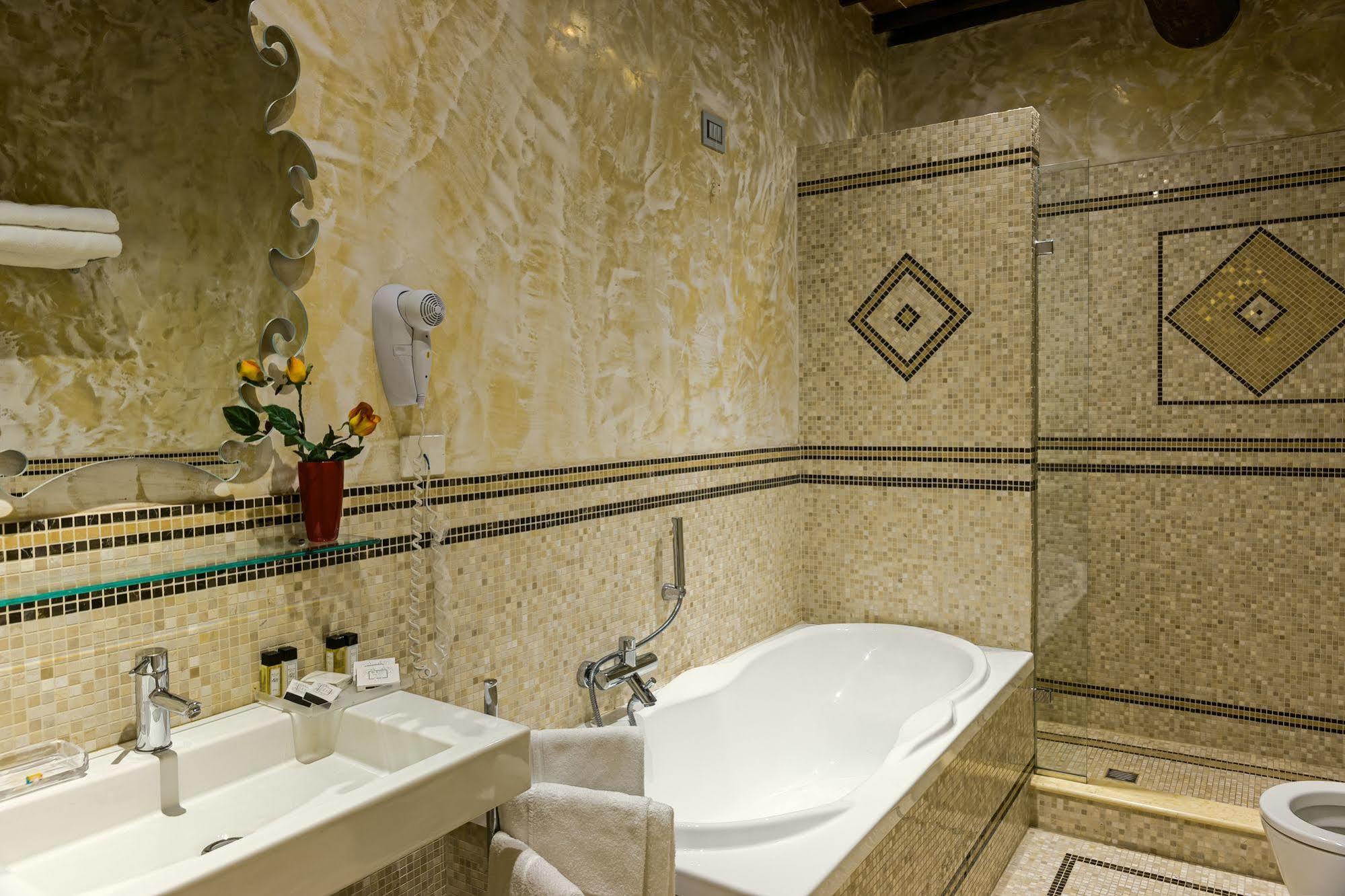 Hotel Antica Residenza Dell'Angelo Lucca Exteriér fotografie